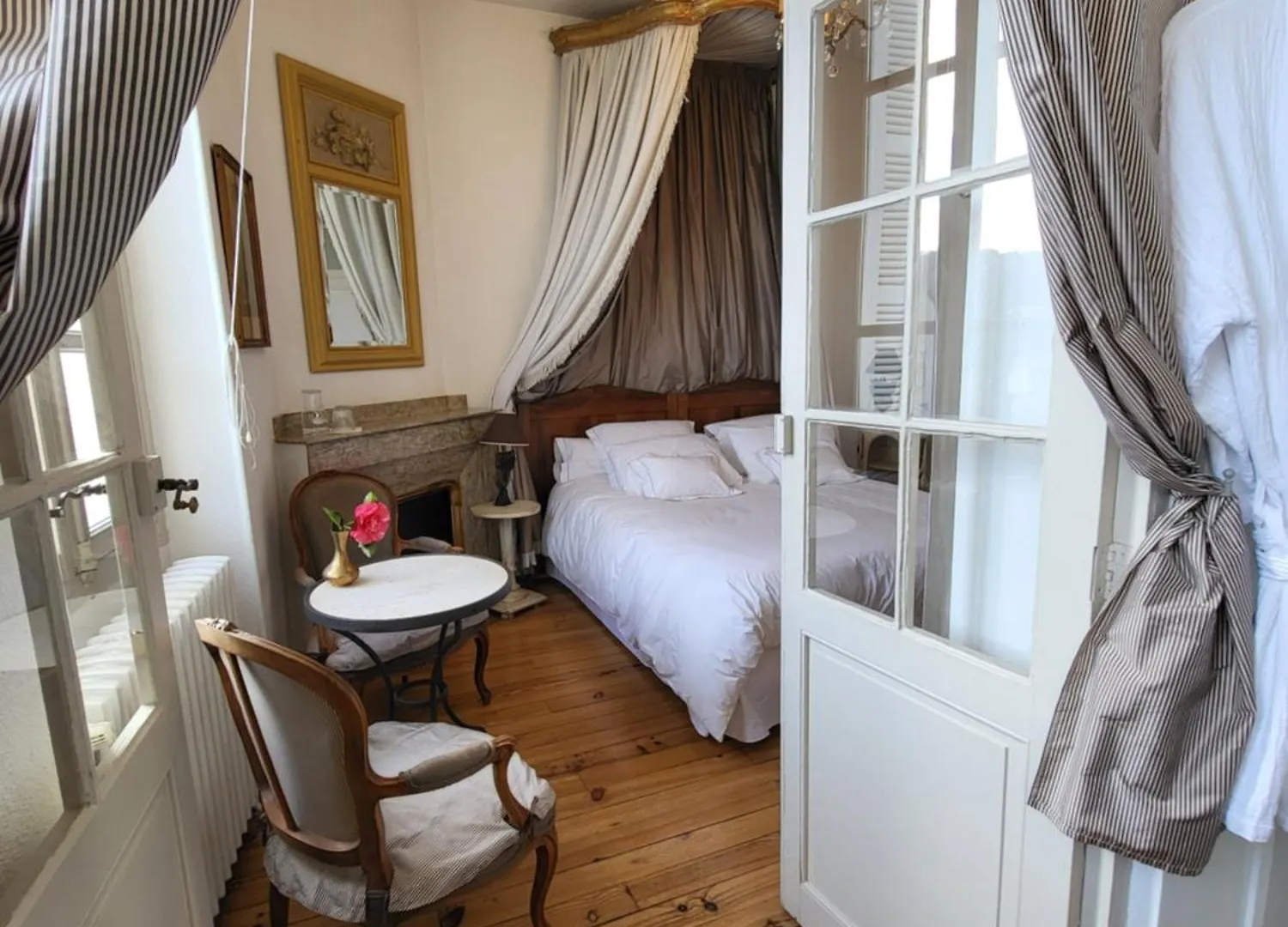 Maison D'Hotes L'Intemporelle Баньер-де-Бигор