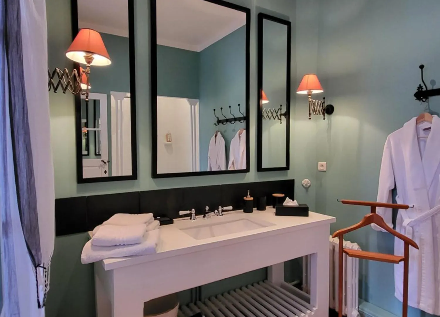 Maison D'Hotes L'Intemporelle Баньер-де-Бигор 0*,  Франция