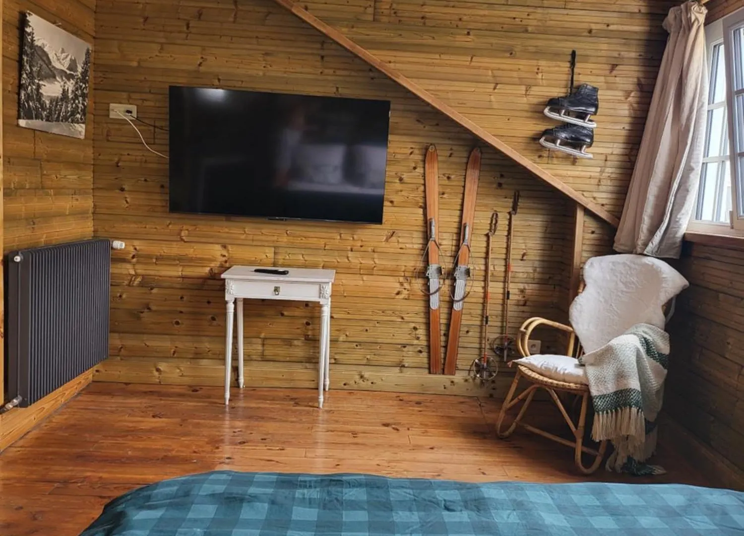 Maison D'Hotes L'Intemporelle Bagneres-de-Bigorre Bed & Breakfast